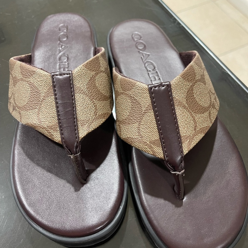 Coach sandal size 7